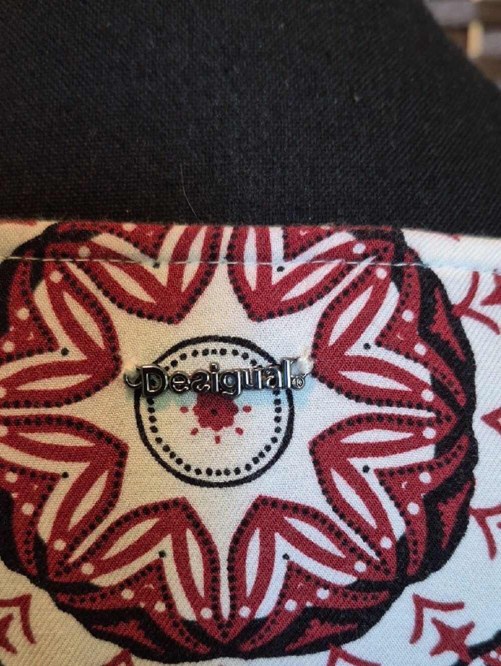 Desigual Cream Long-Sleeve Top with Burgundy Floral Motif - Picture 4 of 9
